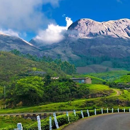 Munnar Dreams Hotel Exterior photo